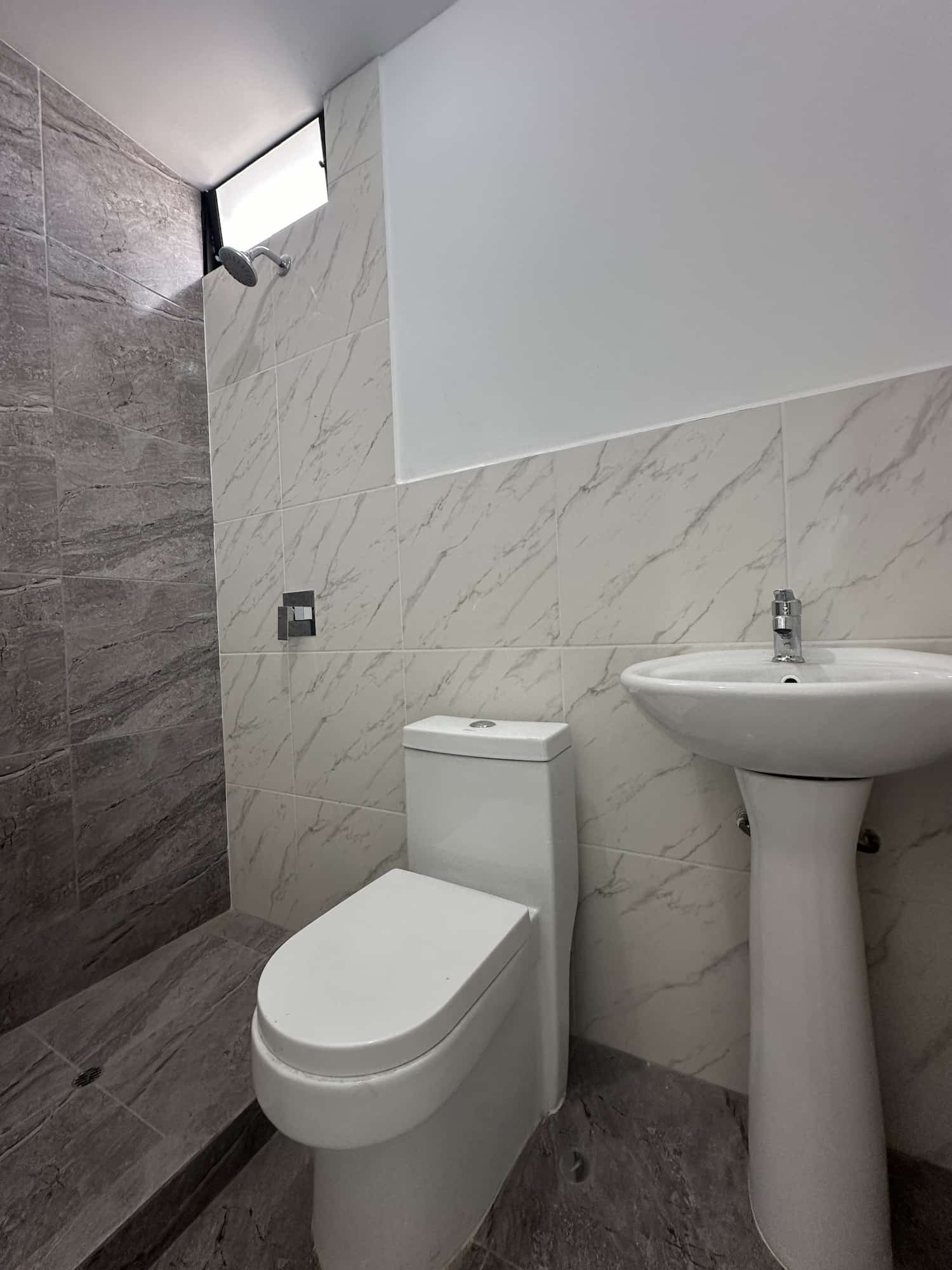 baño dormitorio principal